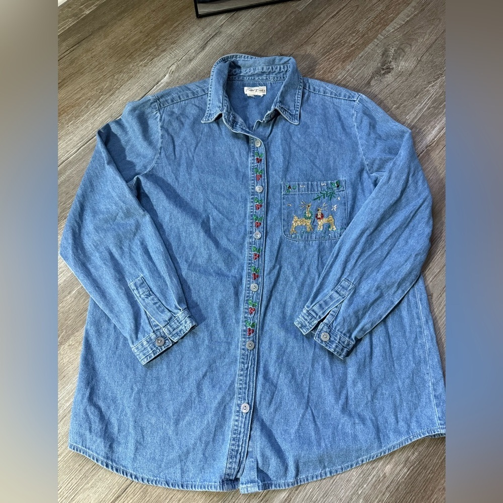 VTG Bobbie Brooks Denim Button-Up Shirt Christmas Embroidery Reindeer Sparkle L